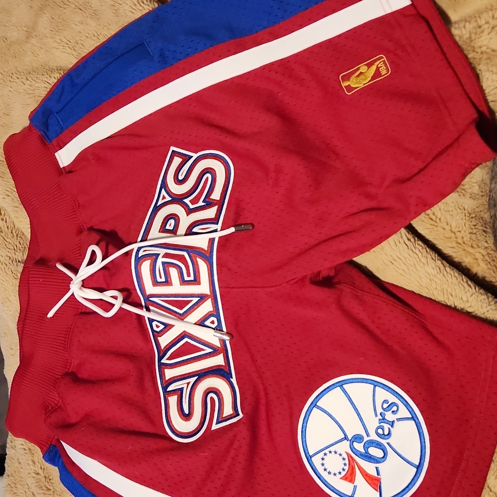 just don shorts